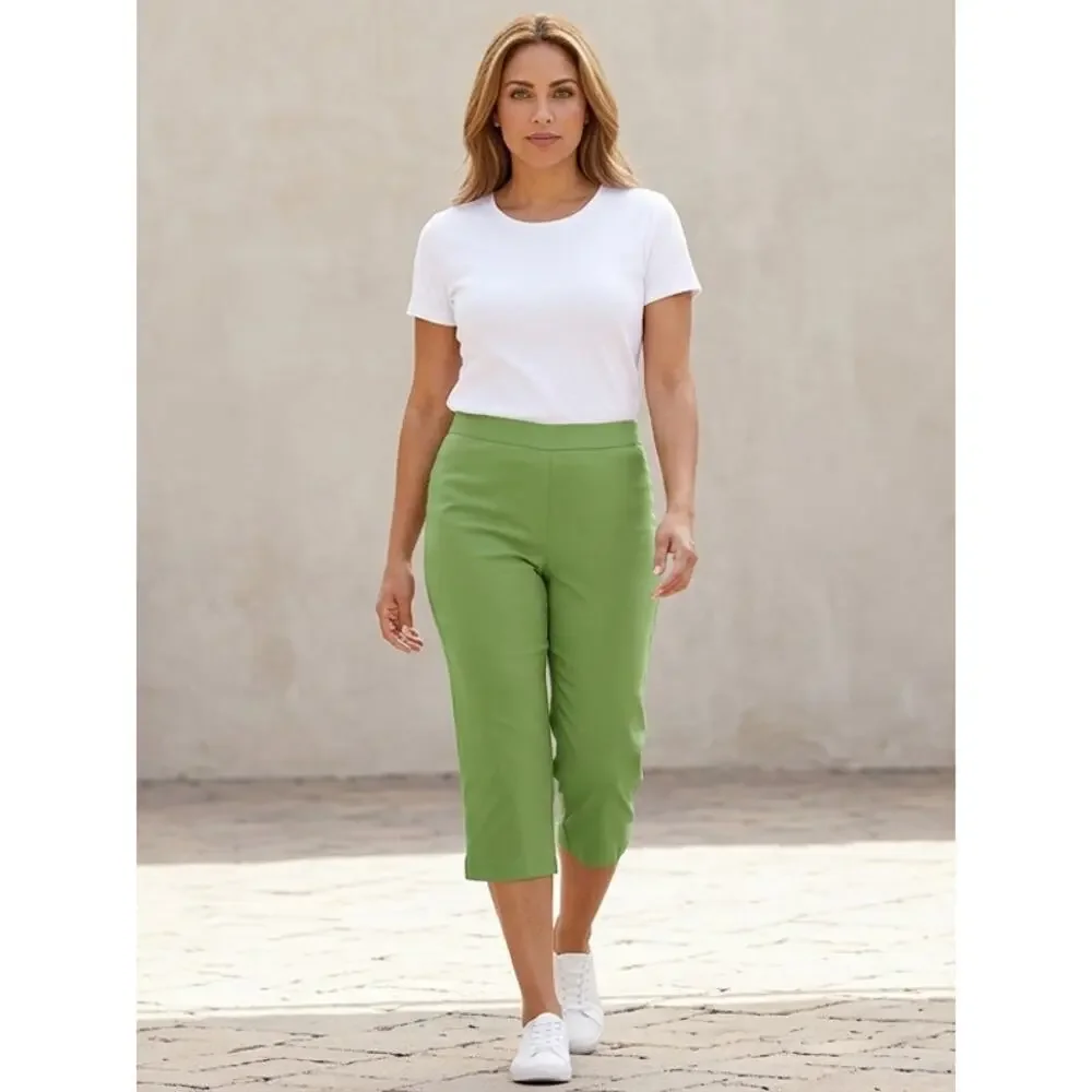 NWT Alfred Dunner Allure Capri Green Modern Fit Stretch Pants Women Size 14